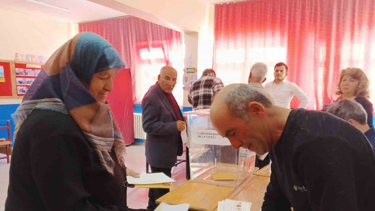Kırşehir’de 152 bin 511 oy kullanıldı, 3 bin 923’ü geçersiz sayıldı