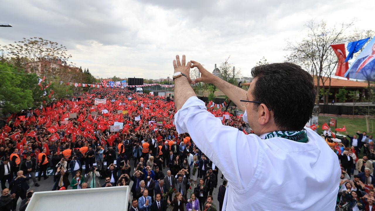İmamoğlu Konya'da konuştu: Bana taş atılmadı, demokrasiye taş atıldı