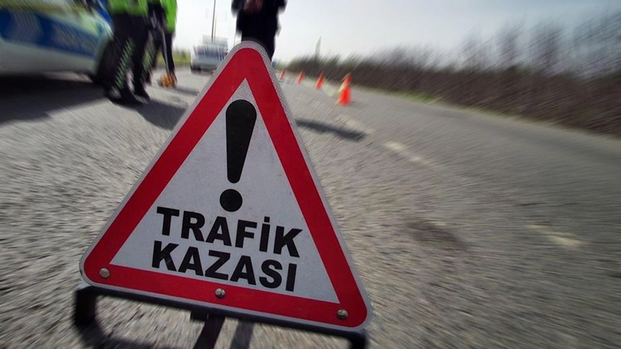 Konya'da iki araç çarpıştı: Sürücülerden biri öldü, diğeri ağır yaralandı