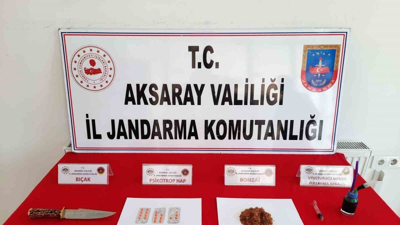 Aksaray'da uyuşturucu tacirlerine operasyon: 5 gözaltı