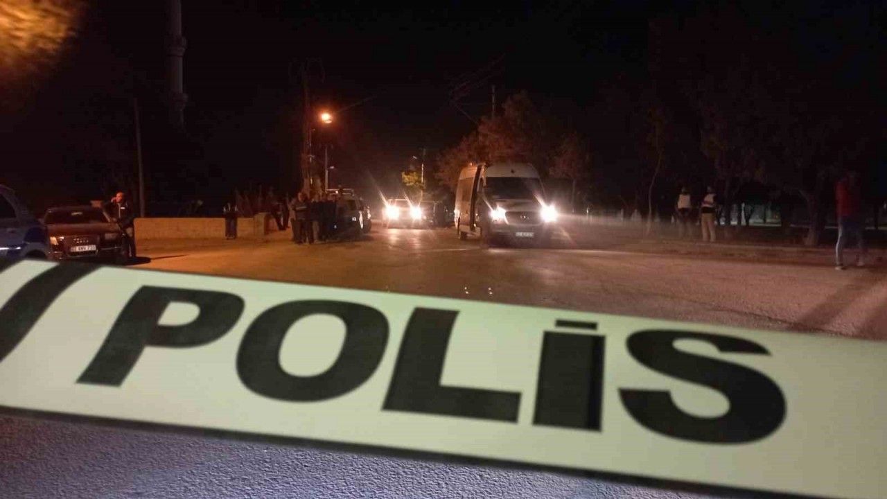 Konya'da kavga ihbarına giden polis ekiplerine ateş açıldı