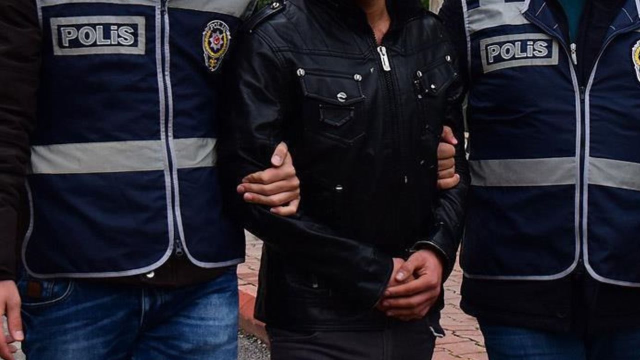 Konya merkezli 5 ilde FETÖ operasyonu: 10 gözaltı