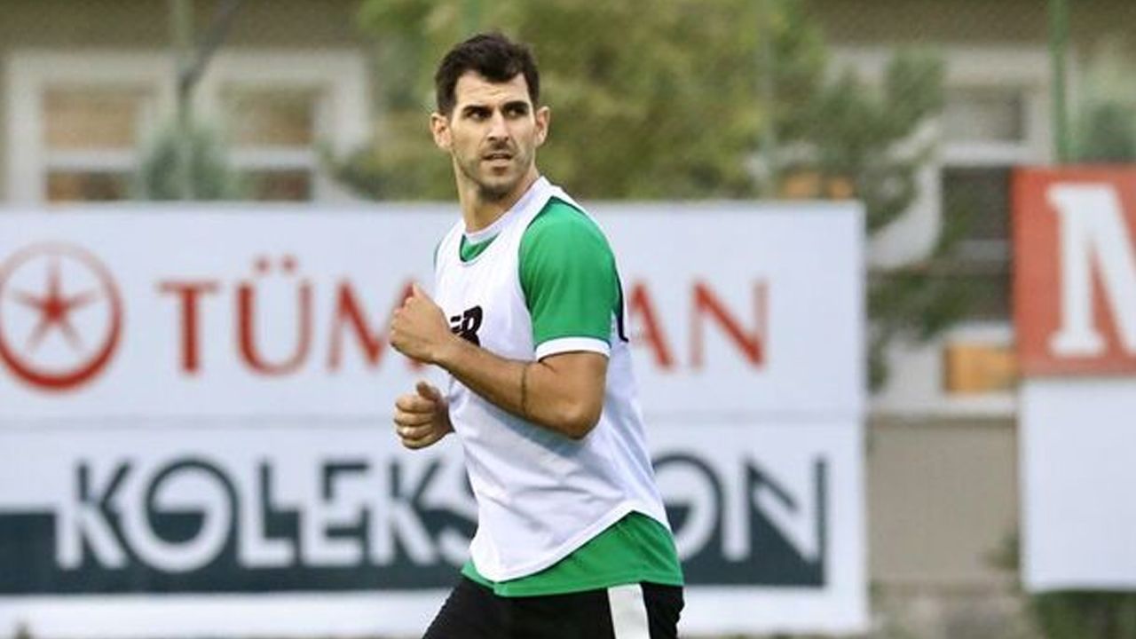 Konyaspor’da yeni transfer Oliveira ilk antrenmanına çıktı