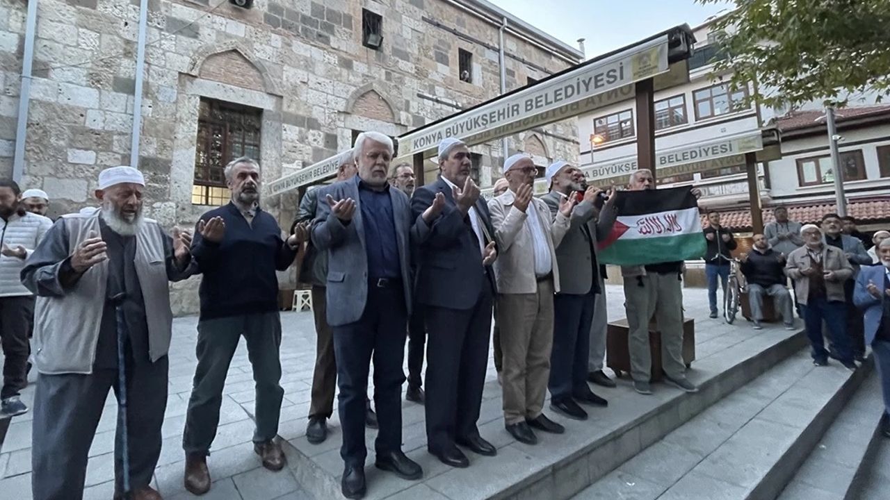 Konya'da Filistinlilere büyük destek!