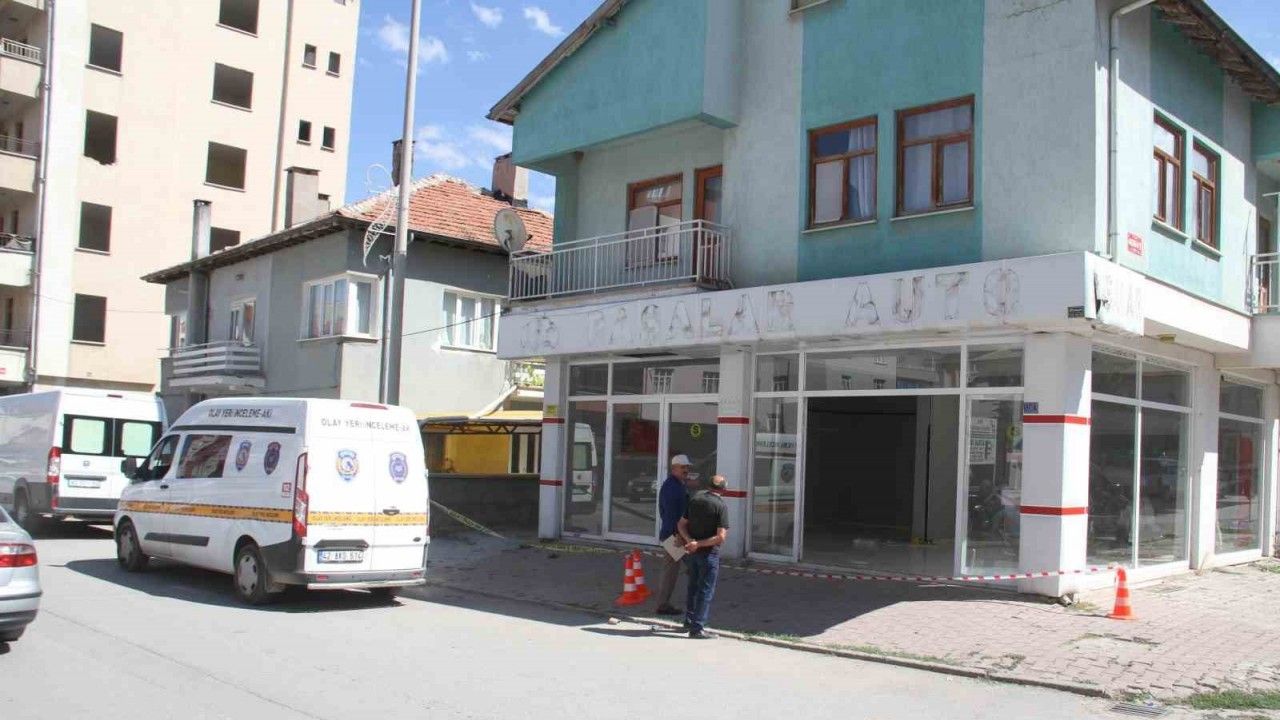 Konya’da fırıncı meslektaşını öldürüp 2 kişiyi yaralayan sanığa 41  yıl 8 ay hapis cezası