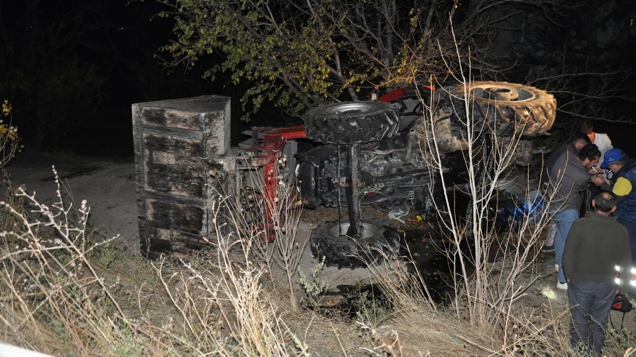 Konya'da tır traktöre çarptı: 1 kişi yaralandı