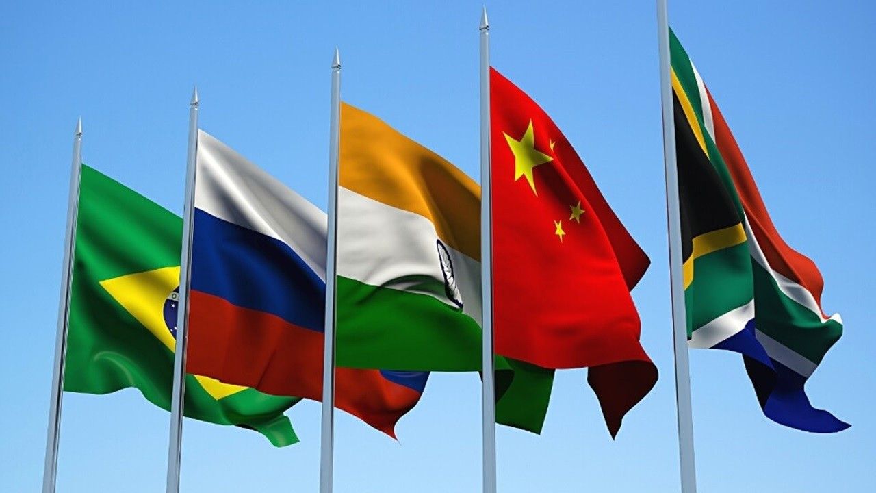 Putin duyurdu: 30 ülke BRICS üyeliğine talip