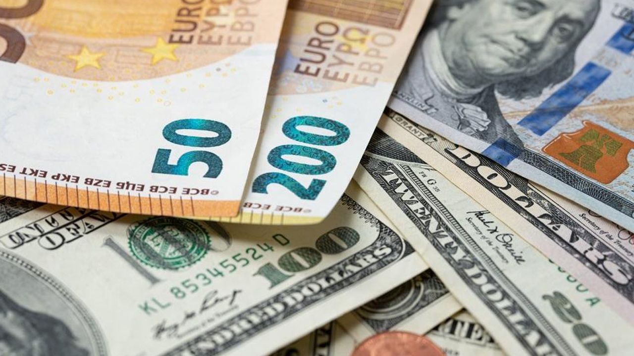 Dolar ve euro kuru güne yükselişle başladı