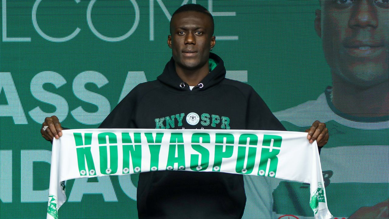 Konyaspor, Senegalli Alassane Ndao'yu kadrosuna kattı