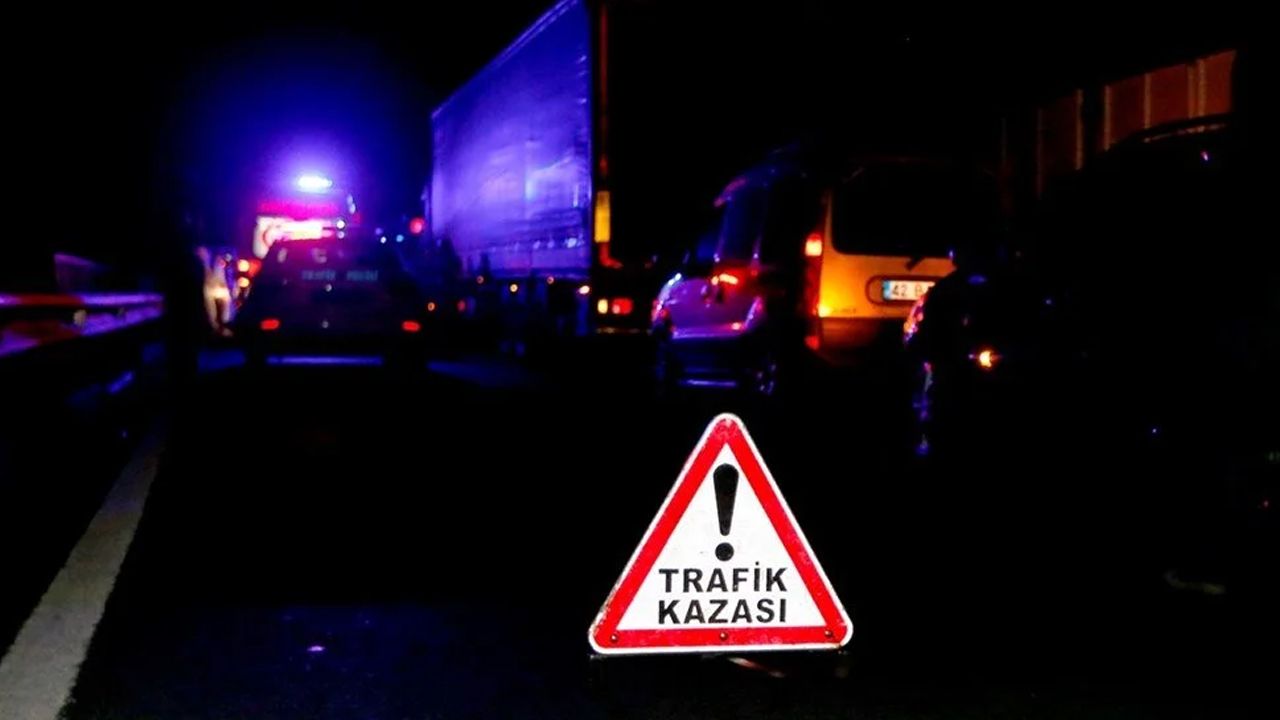 Konya'da trafik kazası: İki tırın çarpışması sonucu bir kişi hayatını kaybetti