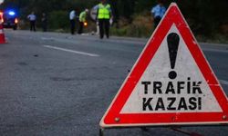 Konya'da trafik kazası: Otomobil kaldırıma çarptı, 5 yaralı