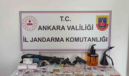 Ankara’da 14 adrese eş zamanlı operasyon: 12 gözaltı