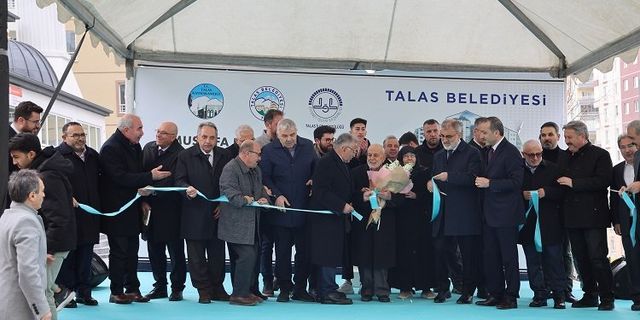 Kayseri Talas'ta camiye görkemli açılış