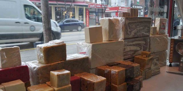 Ramazanın gelmesiyle helva satışları arttı