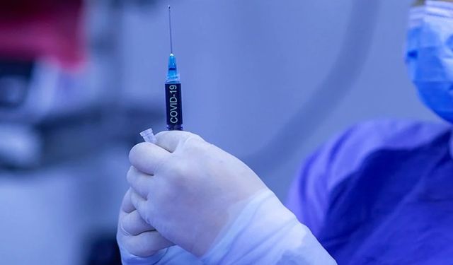Bakan Koca'dan flaş aşı açıklaması