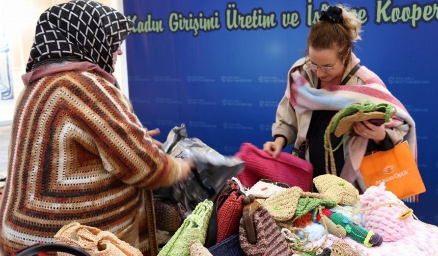 Kocaeli'de kadın girişimciler ürünlerini pazarladı