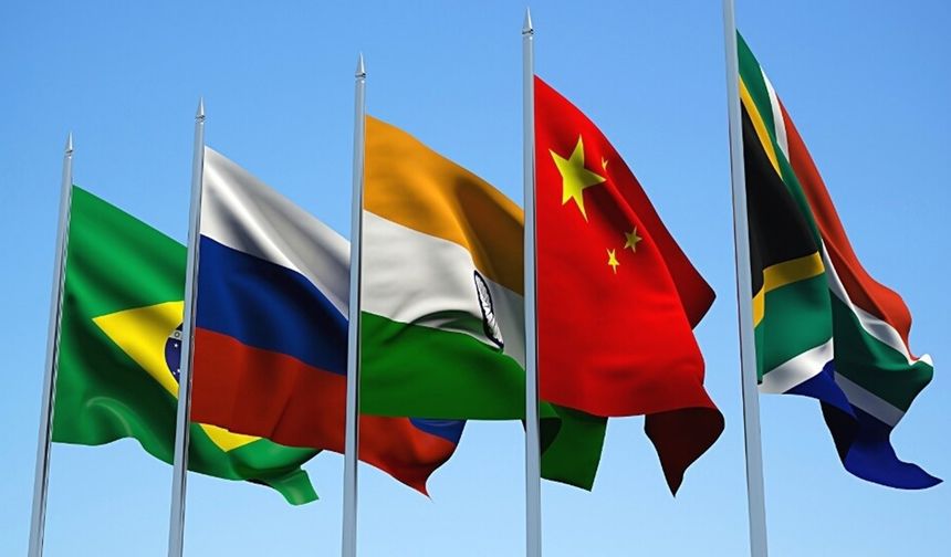 Putin duyurdu: 30 ülke BRICS üyeliğine talip